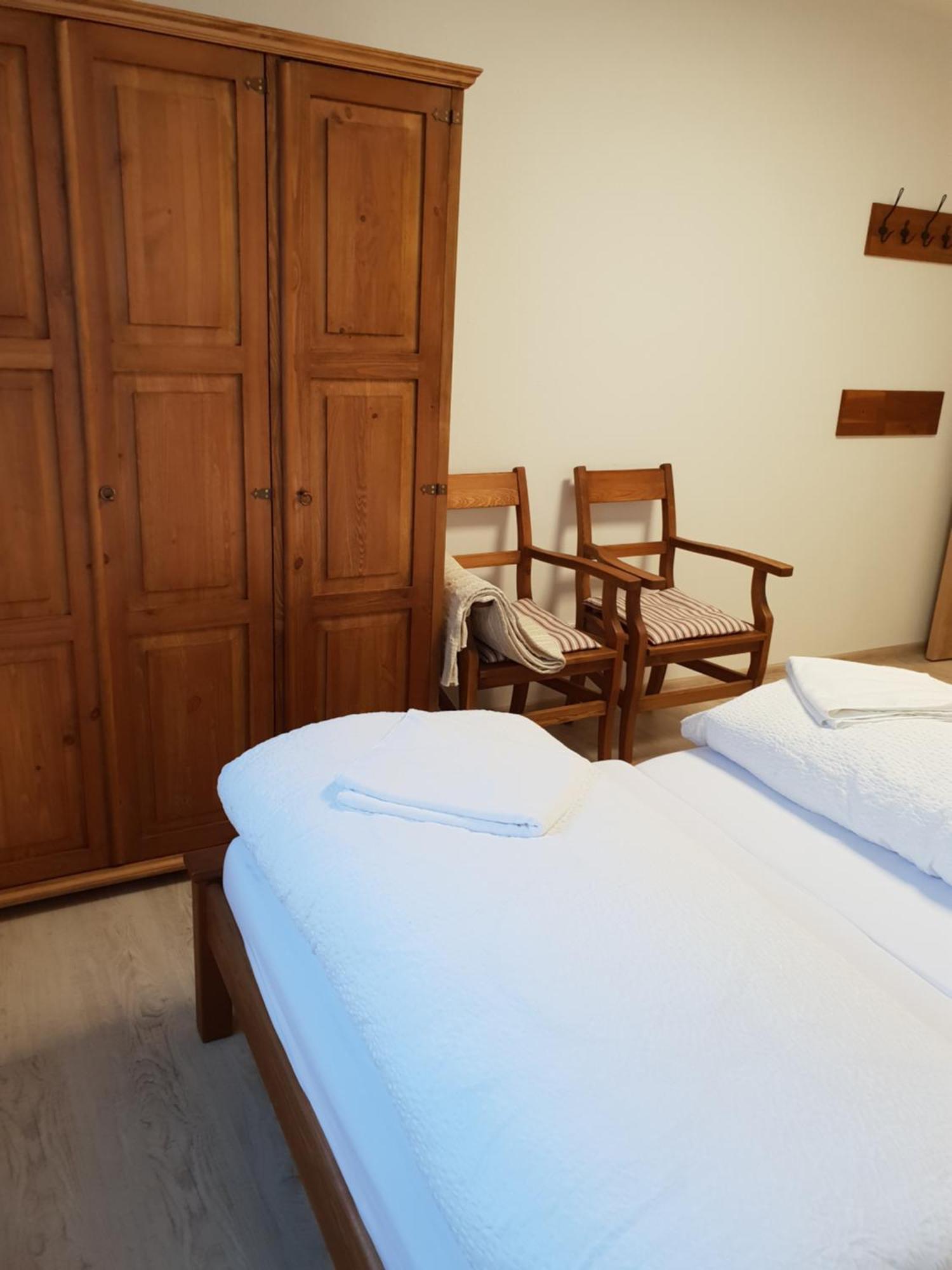 Amalia Haus Apartman Tux Szoba fotó